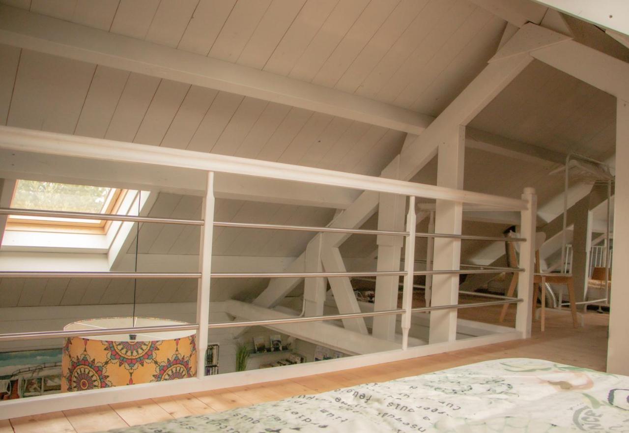 Het Wierhuis Pieterburen Bagian luar foto