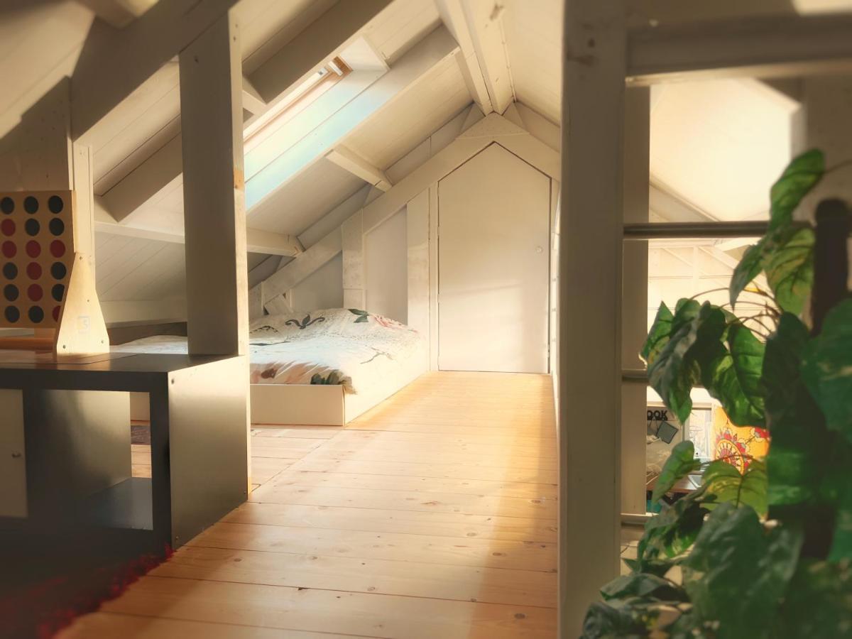 Het Wierhuis Pieterburen Bagian luar foto